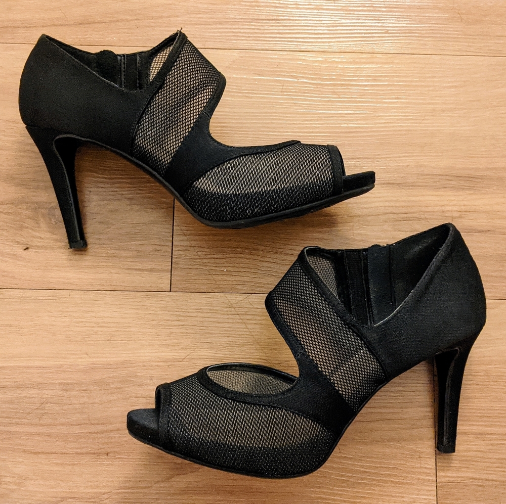 Trishia Mesh heels